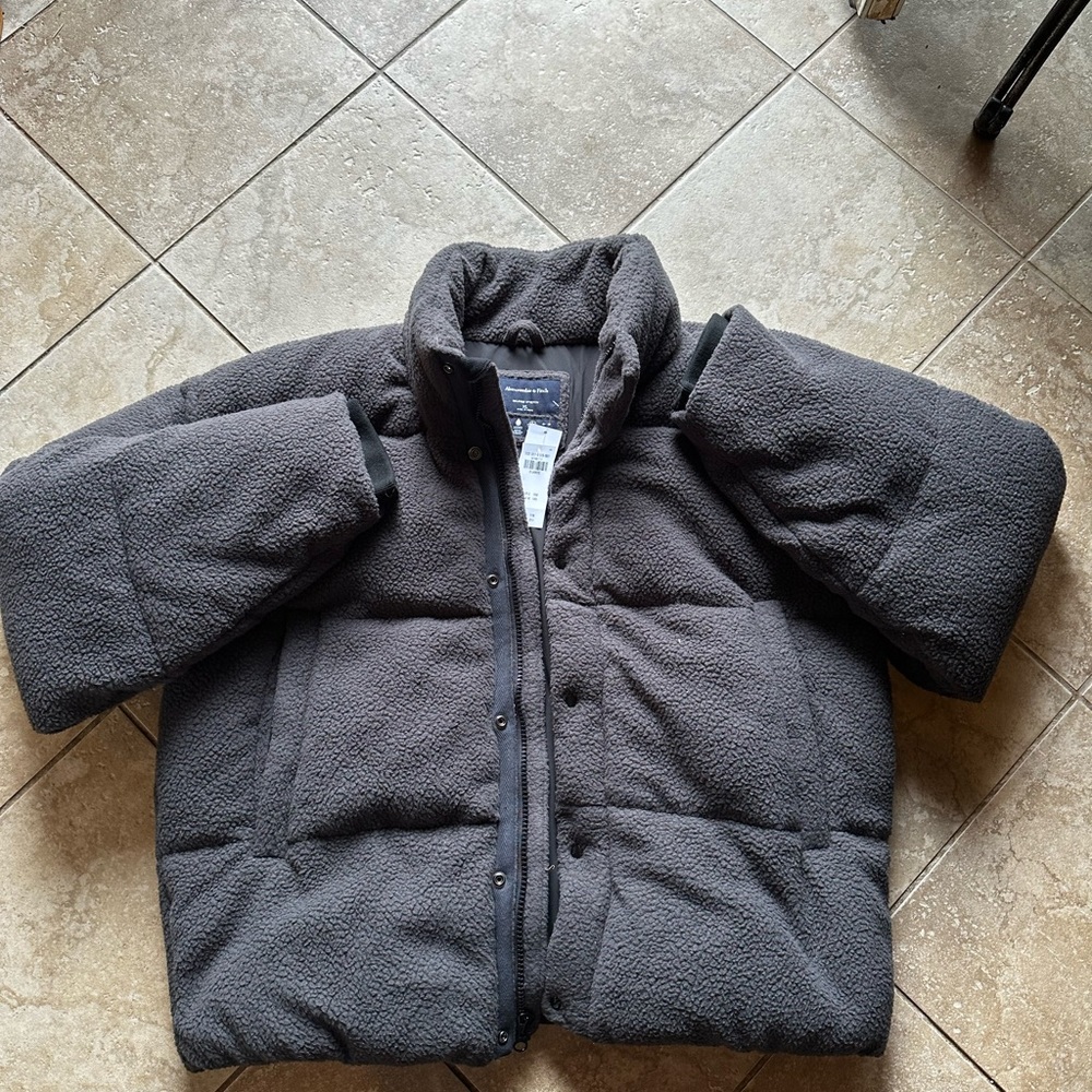 XL Grey Abercrombie & Fitch Puffer